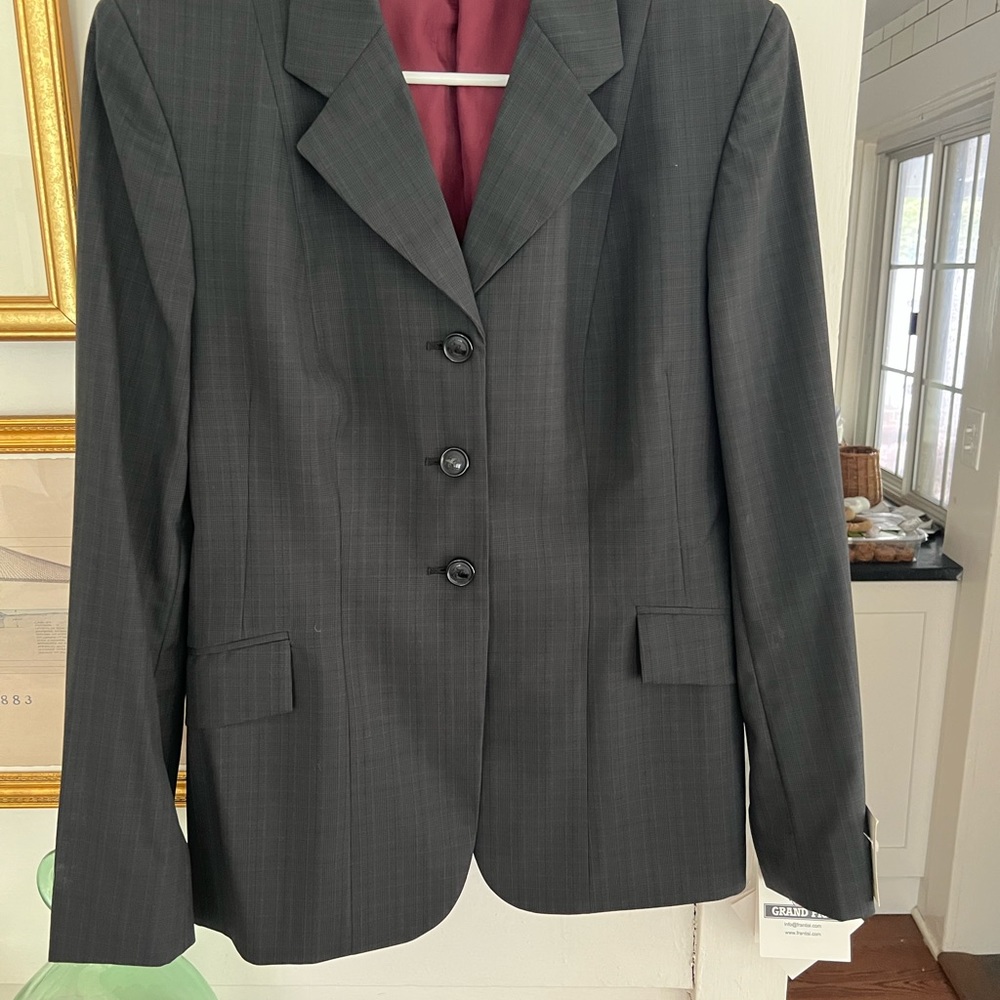 Grand Prix Equestrian Coat Ladies 14 Regular New with Tags
